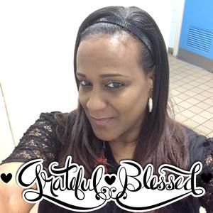 Meet your Posher, Gloria